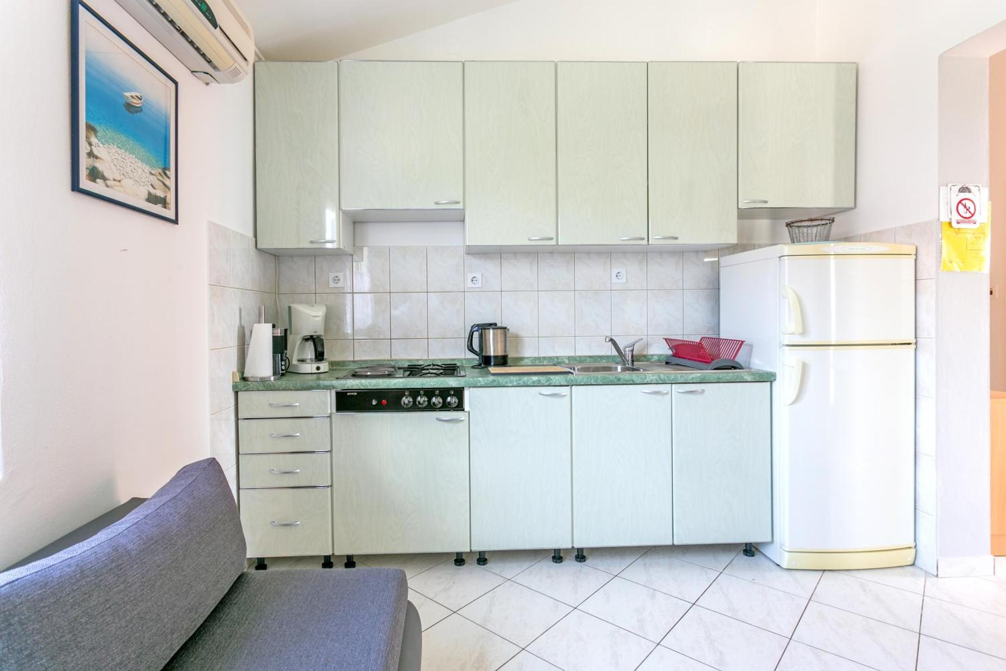 Apartments By The Sea Slatine, Ciovo - 6000 Kamer foto