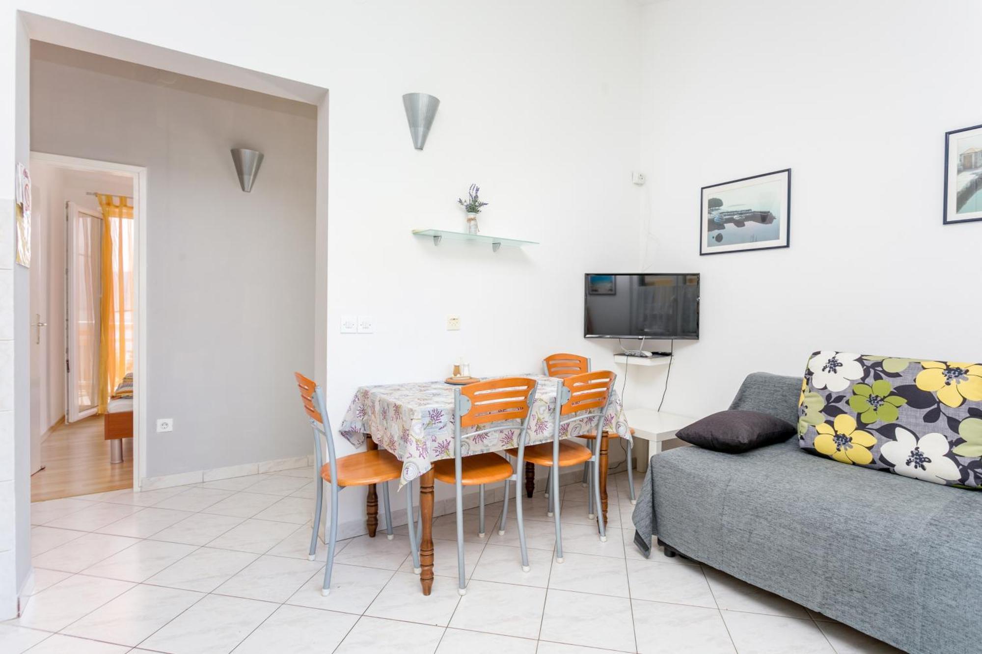Apartments By The Sea Slatine, Ciovo - 6000 Buitenkant foto