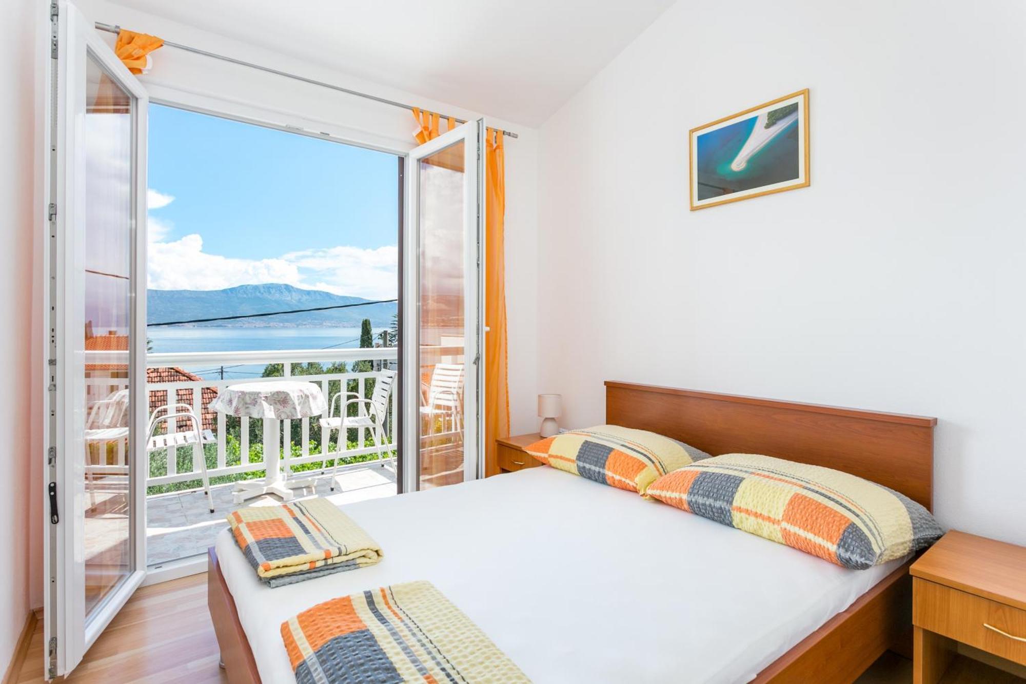 Apartments By The Sea Slatine, Ciovo - 6000 Buitenkant foto